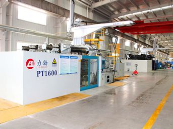 Muovin ruiskupuristuspaja