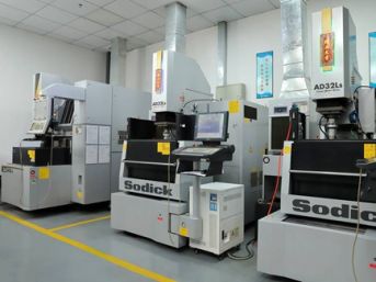 Muotin valmistuspaja